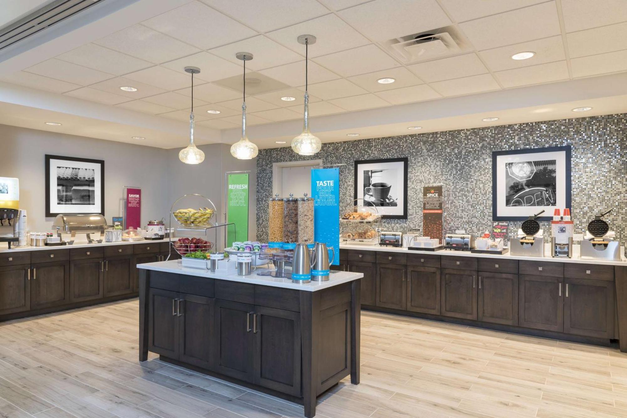 Hampton Inn & Suites By Hilton Chicago Schaumburg Il Екстер'єр фото